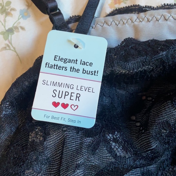 Assets black lace cami size XL never worn good condition - Picture 5 of 6